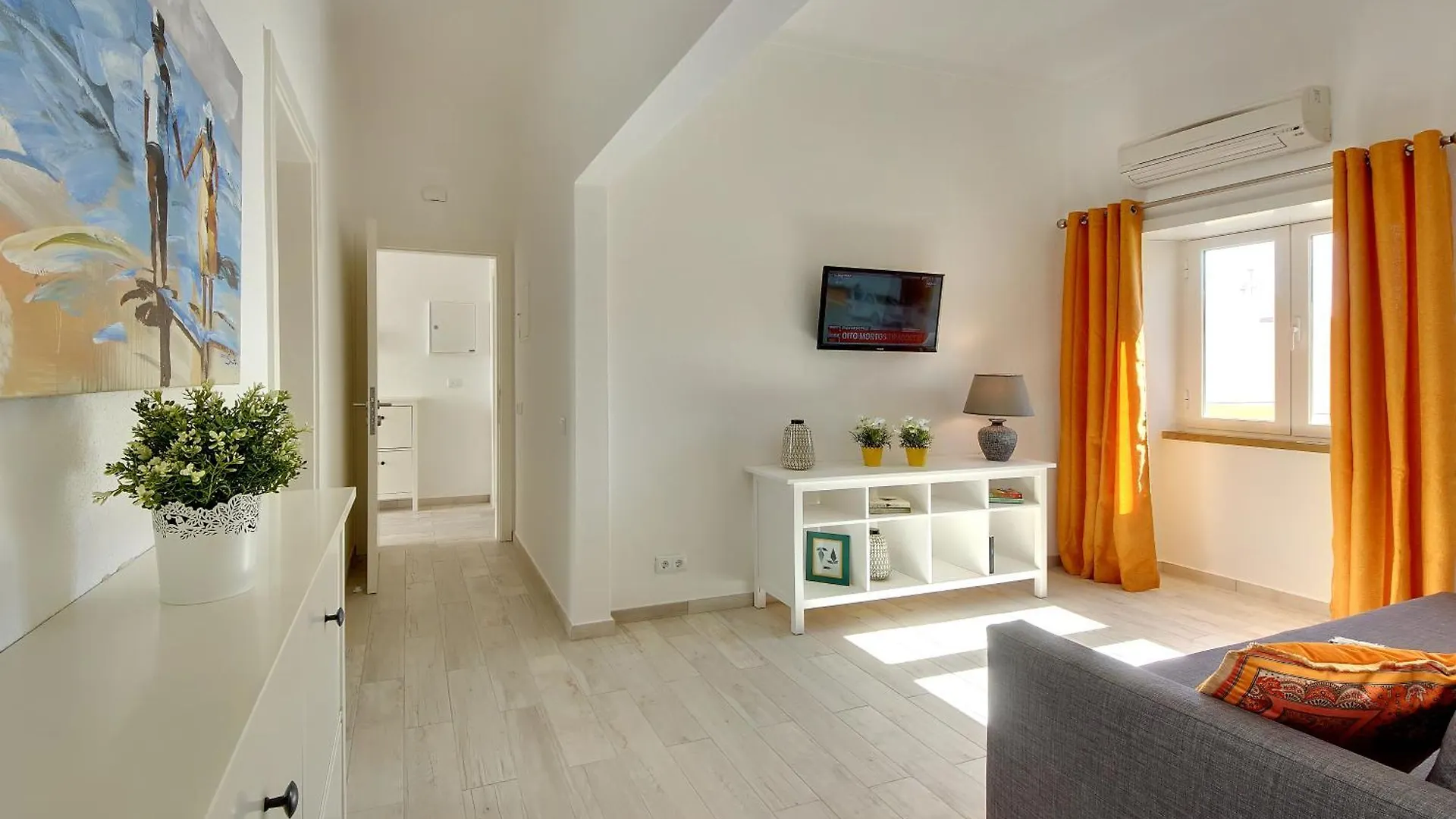 אלבופיירה Apartamentos Tucha 0*,