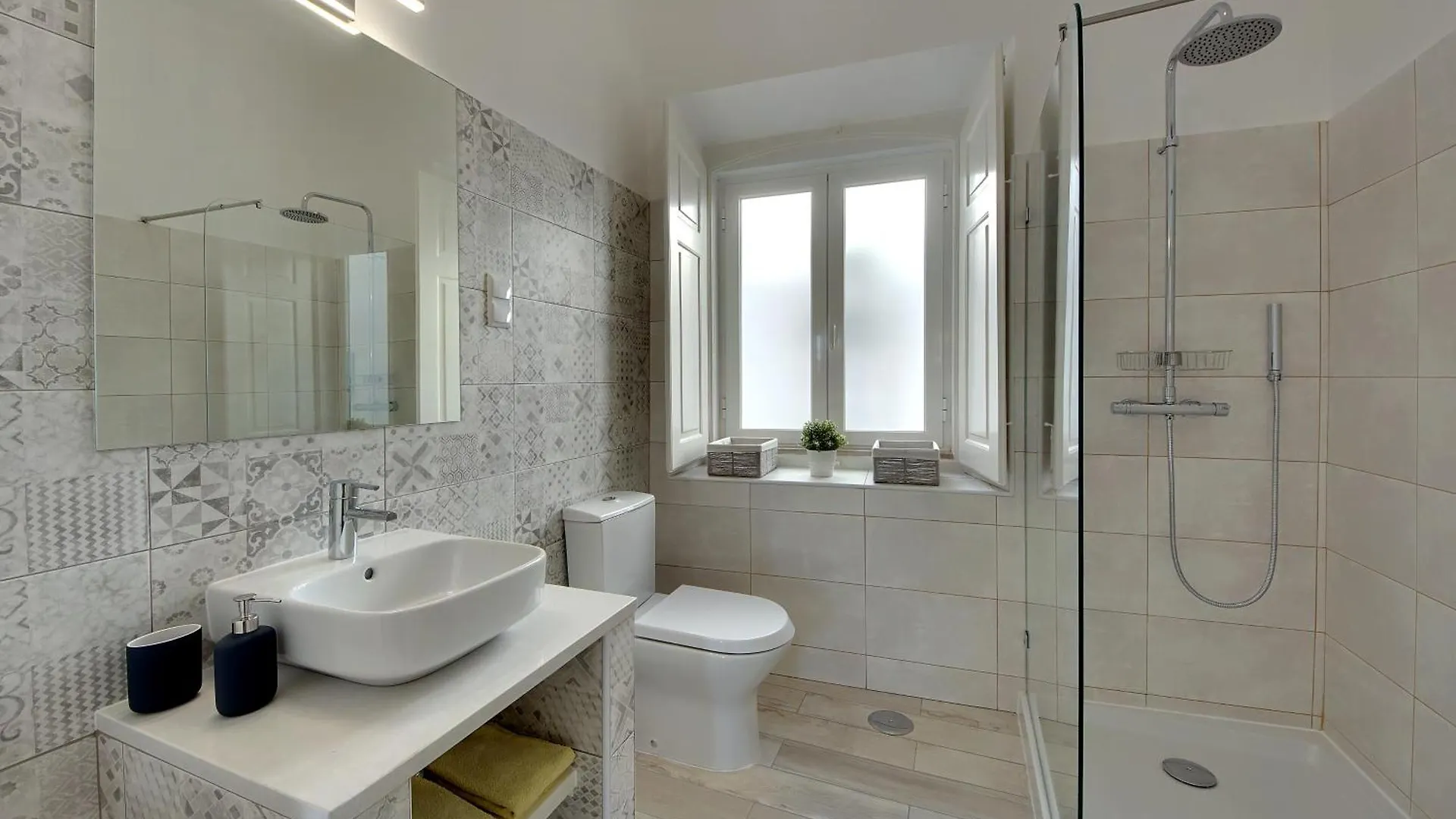 אלבופיירה Apartamentos Tucha 0*,